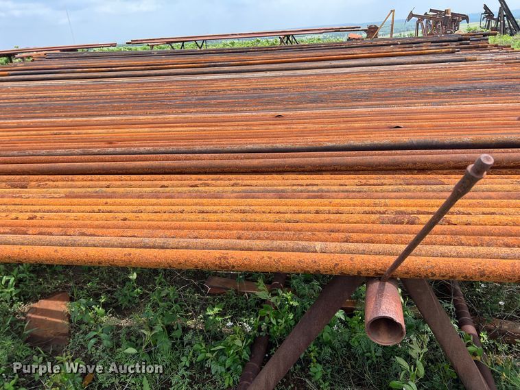 image for item LG9175 1000' of 2 3/8" oil field pipe