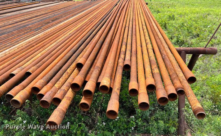 image for item LG9175 1000' of 2 3/8" oil field pipe