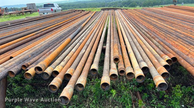 image for item LG9175 1000' of 2 3/8" oil field pipe