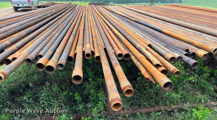 image for item LG9175 1000' of 2 3/8" oil field pipe