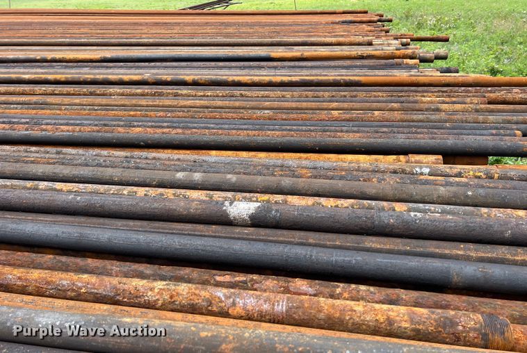 image for item LG9175 1000' of 2 3/8" oil field pipe