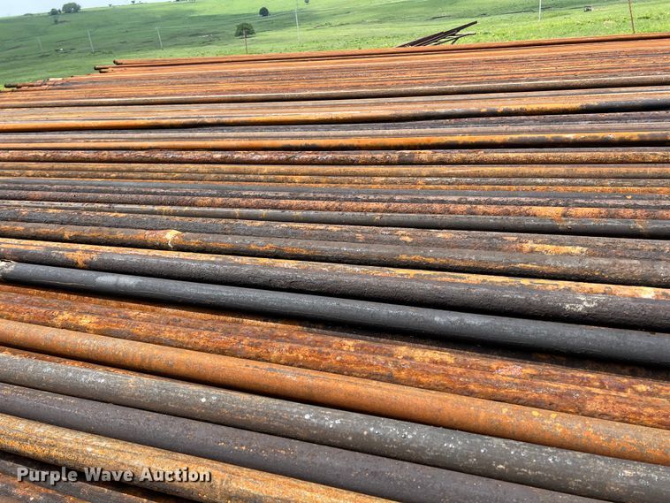 image for item LG9175 1000' of 2 3/8" oil field pipe