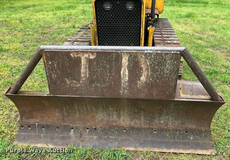 image for item LG9179 John Deere 350C  dozer