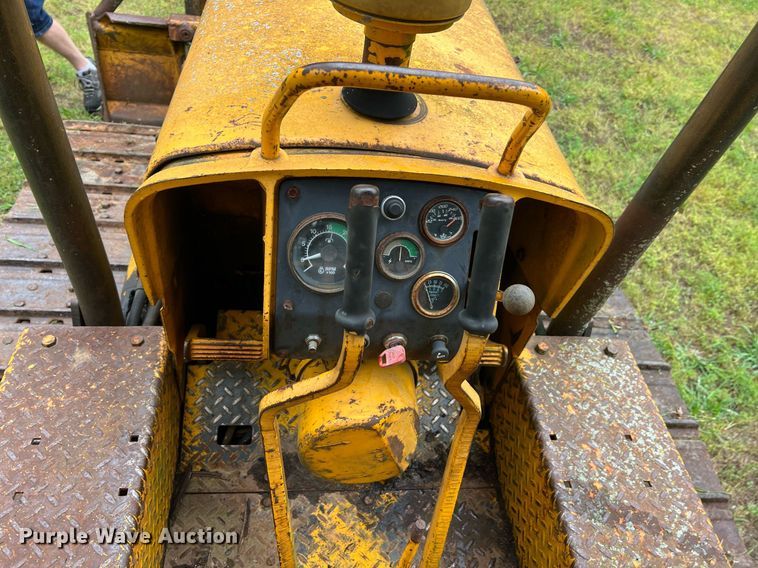 image for item LG9179 John Deere 350C  dozer