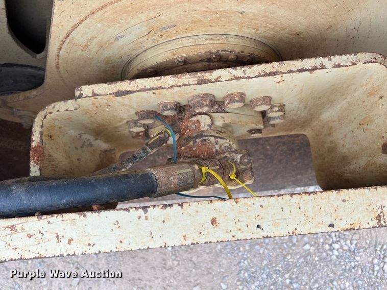 image for item LG9184 2007 Ingersoll Rand SD70D TF  single drum roller