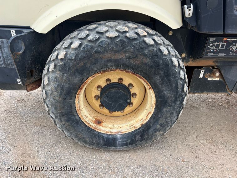 image for item LG9184 2007 Ingersoll Rand SD70D TF  single drum roller