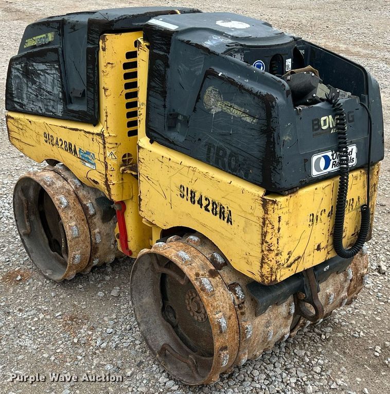 image for item LG9185 Bomag BMP8500  trench compactor