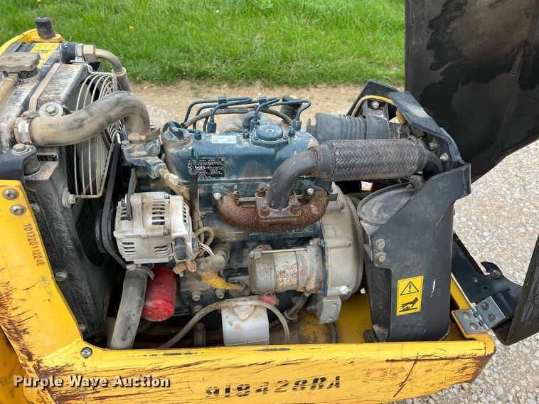 image for item LG9185 Bomag BMP8500  trench compactor