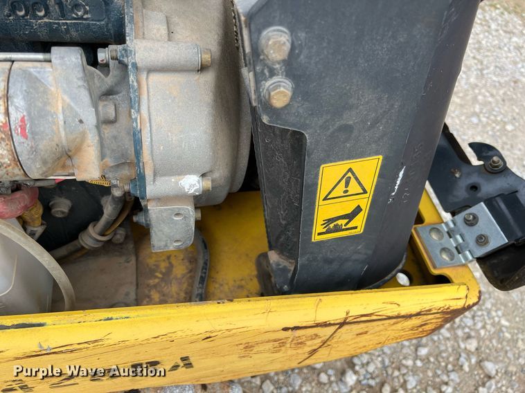 image for item LG9185 Bomag BMP8500  trench compactor