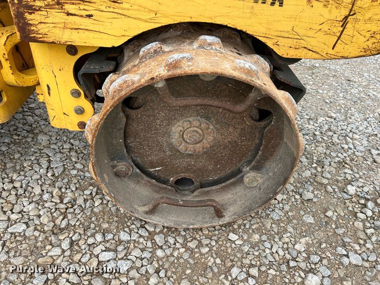 image for item LG9185 Bomag BMP8500  trench compactor