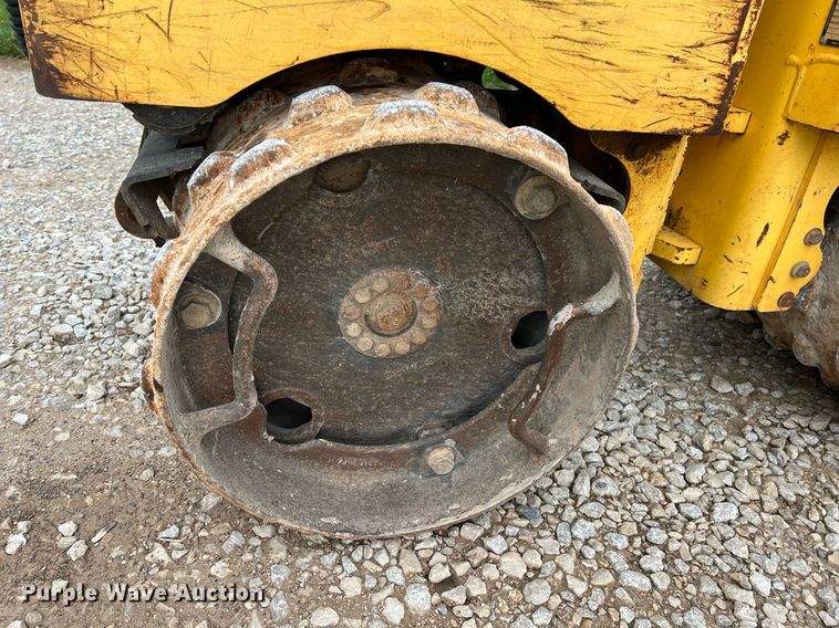 image for item LG9185 Bomag BMP8500  trench compactor