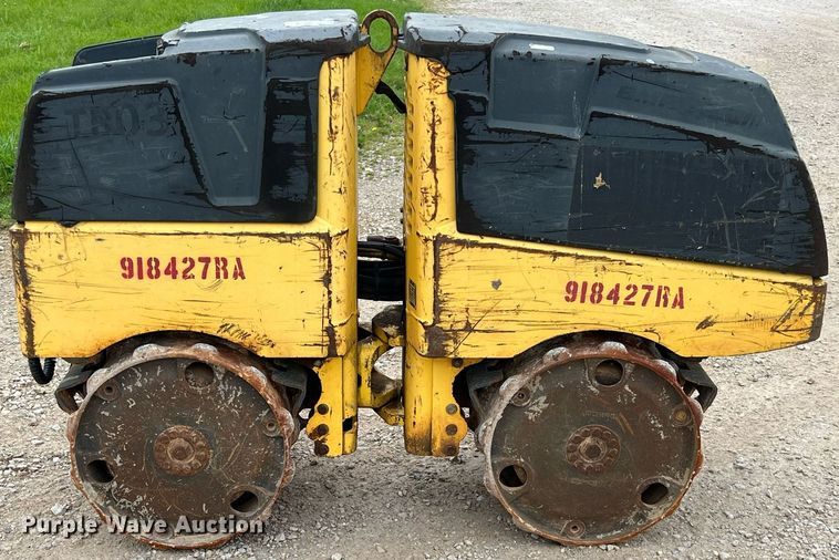 image for item LG9186 Bomag  trench compactor