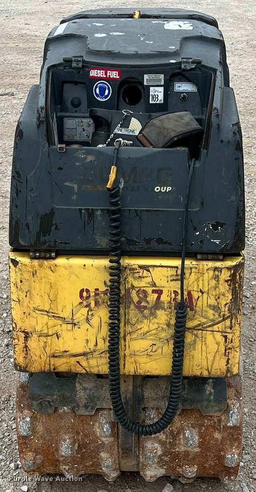 image for item LG9186 Bomag  trench compactor
