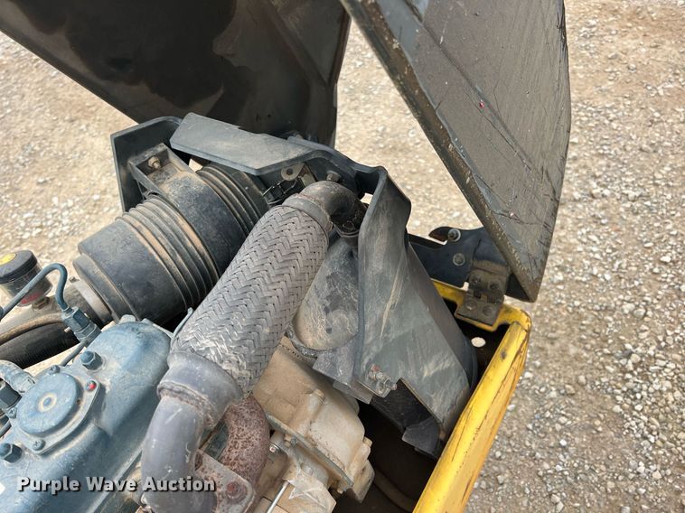 image for item LG9186 Bomag  trench compactor