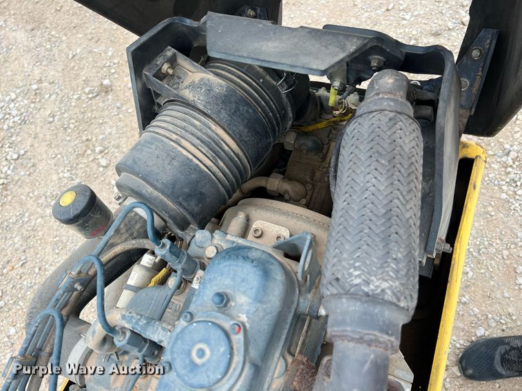 image for item LG9186 Bomag  trench compactor