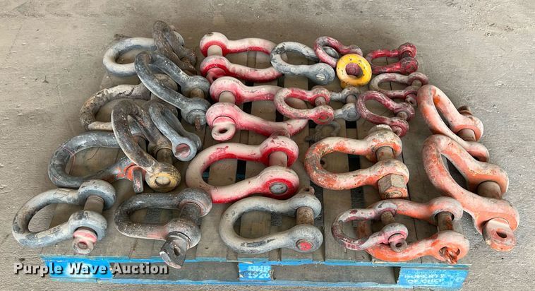 image for item LG9203 (27) clevises