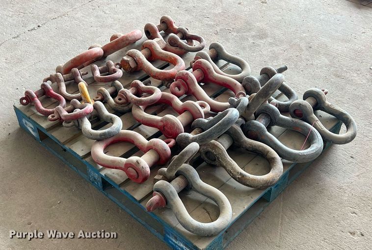 image for item LG9203 (27) clevises