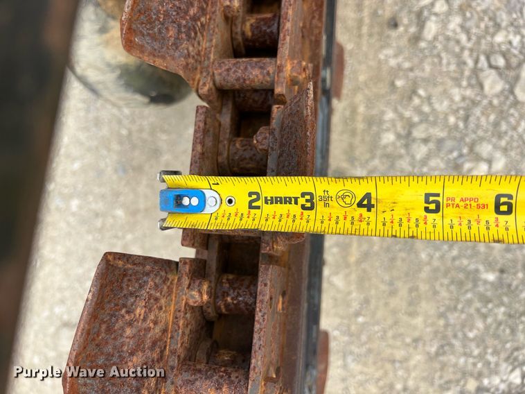 image for item LG9234 2013 Ditch Witch RT16  trencher