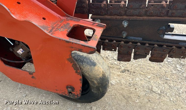 image for item LG9234 2013 Ditch Witch RT16  trencher