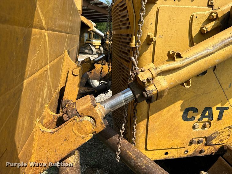 image for item LG9238 1979 Caterpillar D8K  dozer