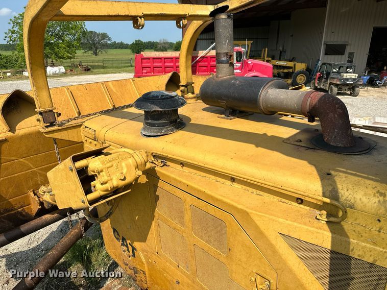 image for item LG9238 1979 Caterpillar D8K  dozer