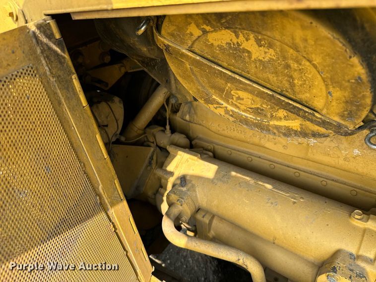 image for item LG9238 1979 Caterpillar D8K  dozer