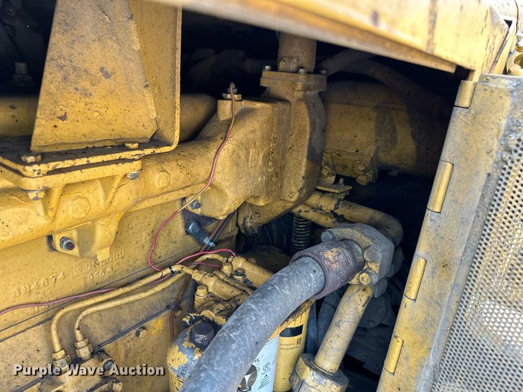 image for item LG9238 1979 Caterpillar D8K  dozer