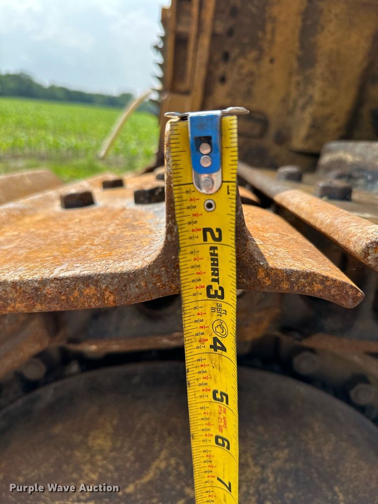 image for item LG9238 1979 Caterpillar D8K  dozer