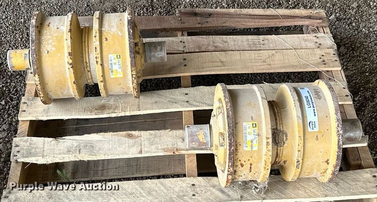 image for item LG9240 Dozer bottom rollers