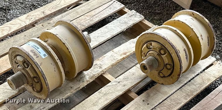 image for item LG9240 Dozer bottom rollers