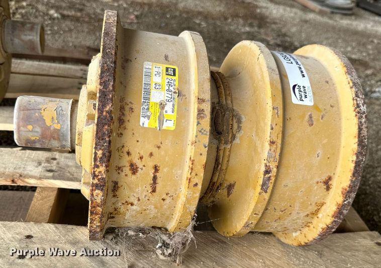 image for item LG9240 Dozer bottom rollers