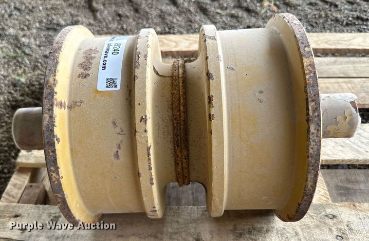 image for item LG9240 Dozer bottom rollers