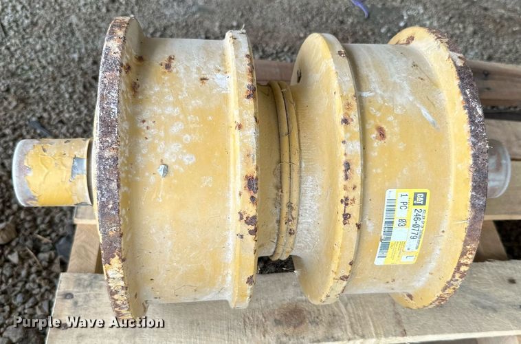 image for item LG9240 Dozer bottom rollers