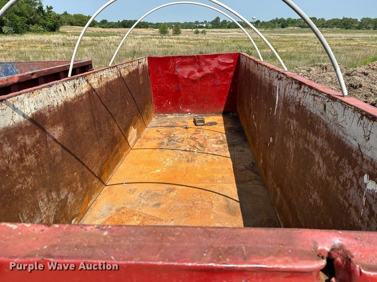 image for item LG9249 Roll-off container