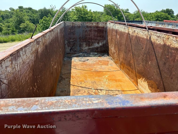 image for item LG9249 Roll-off container