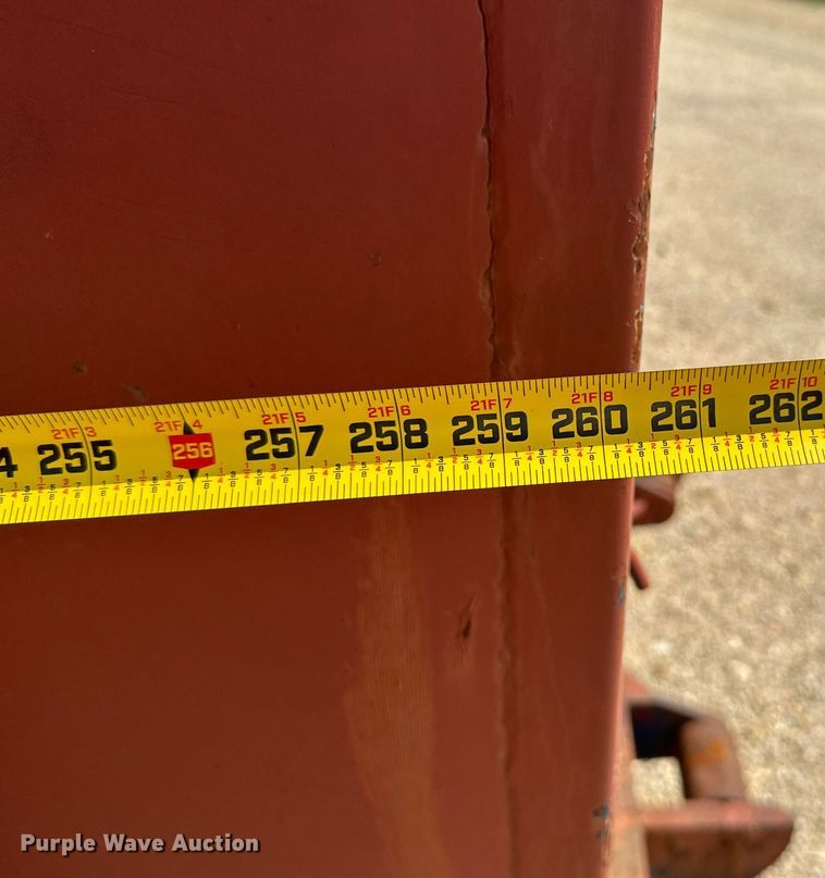 image for item LG9250 Roll-off container