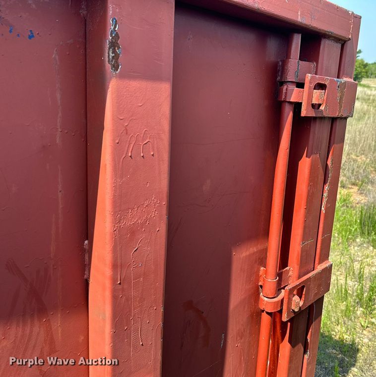 image for item LG9250 Roll-off container