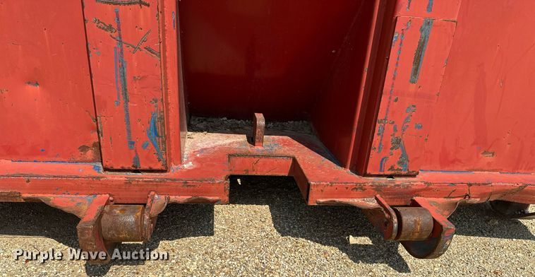 image for item LG9251 Roll-off container