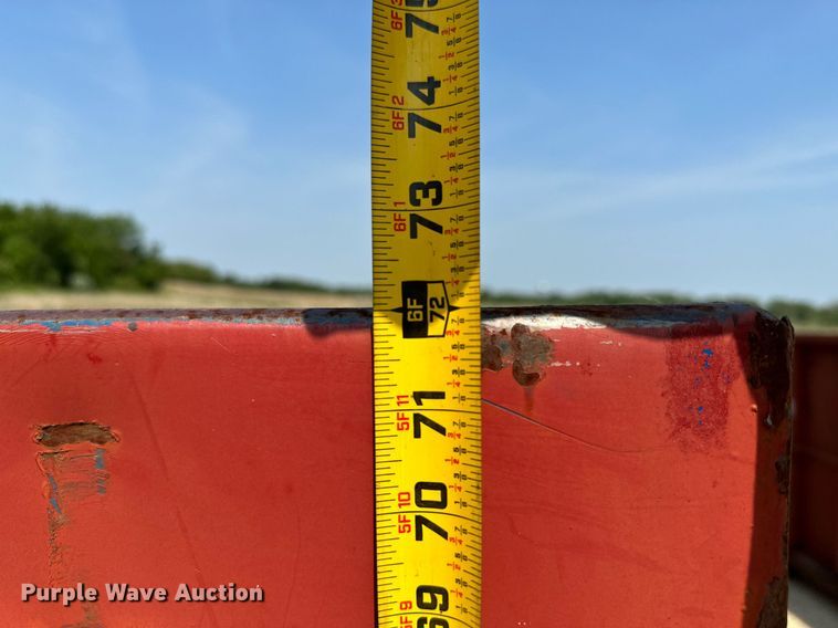 image for item LG9251 Roll-off container