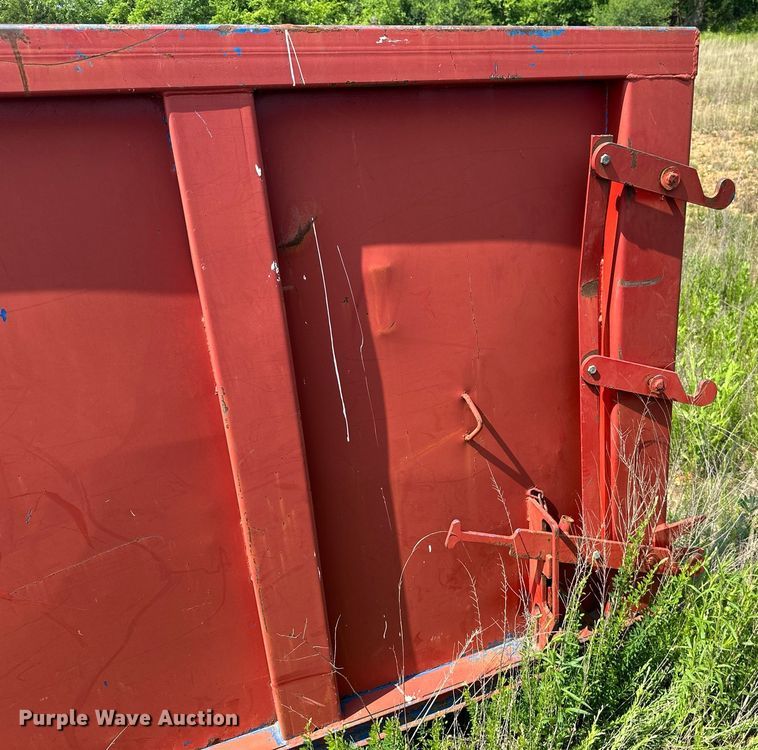 image for item LG9251 Roll-off container