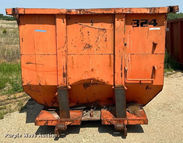 image for item LG9252 Roll-off container