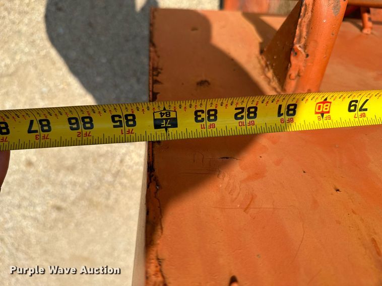 image for item LG9252 Roll-off container