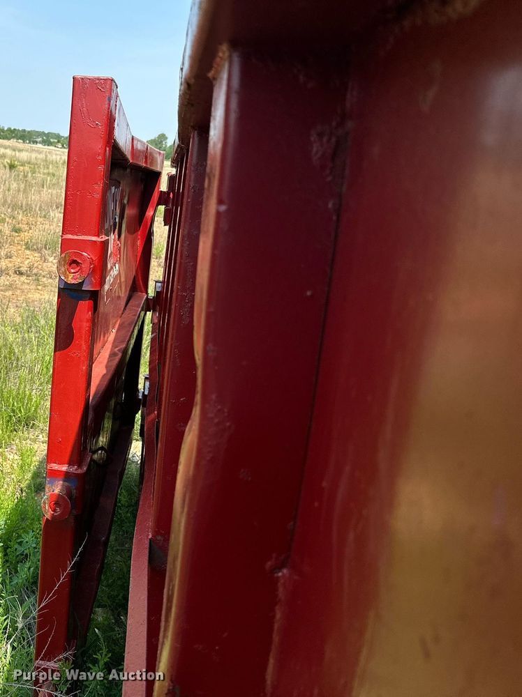 image for item LG9253 Roll-off container