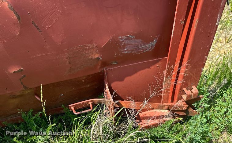 image for item LG9255 Roll-off container