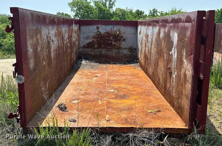 image for item LG9256 Roll-off container