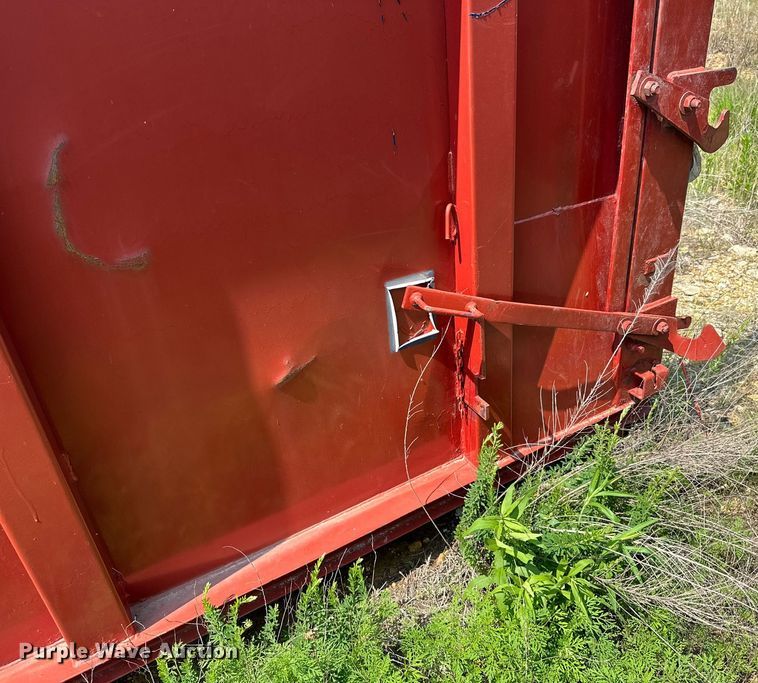 image for item LG9256 Roll-off container