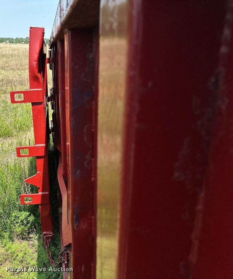 image for item LG9257 Roll-off container