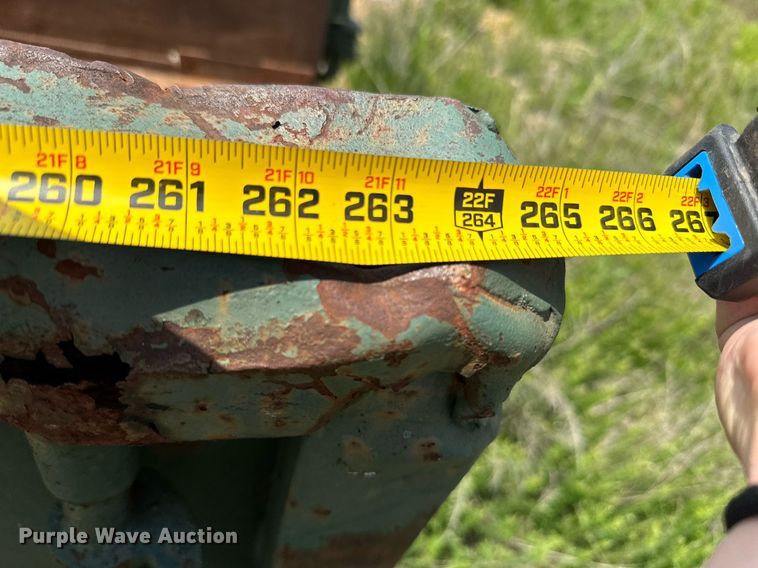 image for item LG9258 Roll-off container