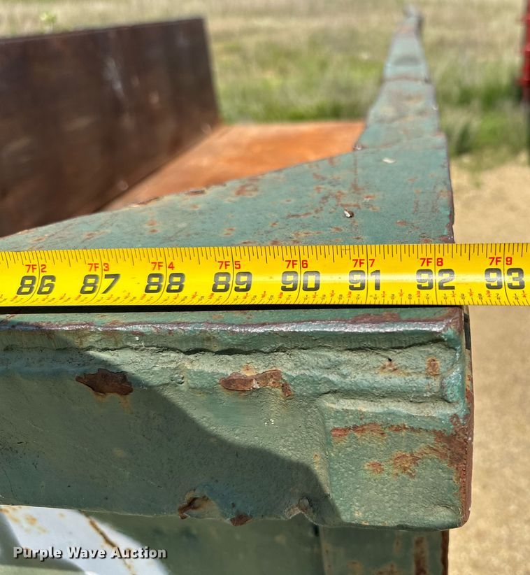 image for item LG9258 Roll-off container