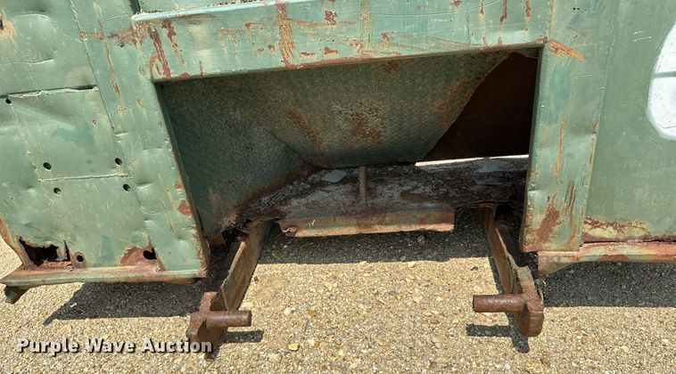 image for item LG9258 Roll-off container